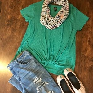 *SOLD* Brand New Bobeau Twist Side Tee